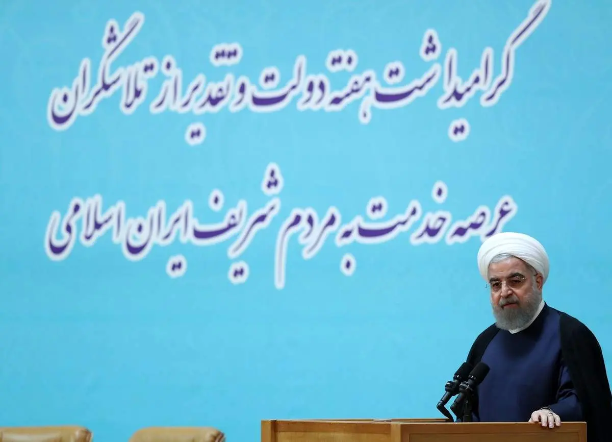 مردم پشت میز ادارات نباید تحقیر و معطل شوند