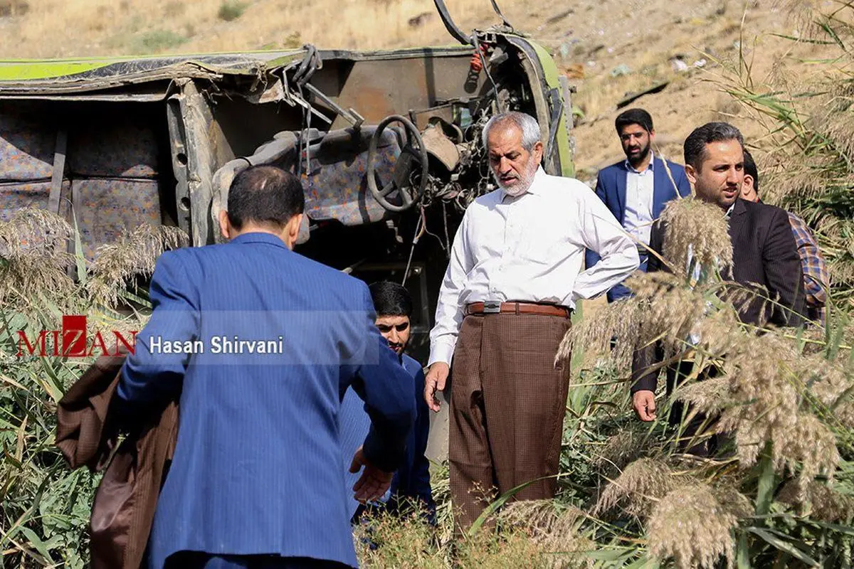 دادستان تهران در محل حادثه واژگونی اتوبوس