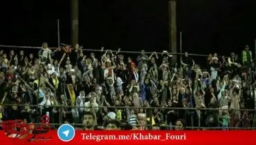 حضور بانوان در دیدار تیم‌های فوتبال ساحلی