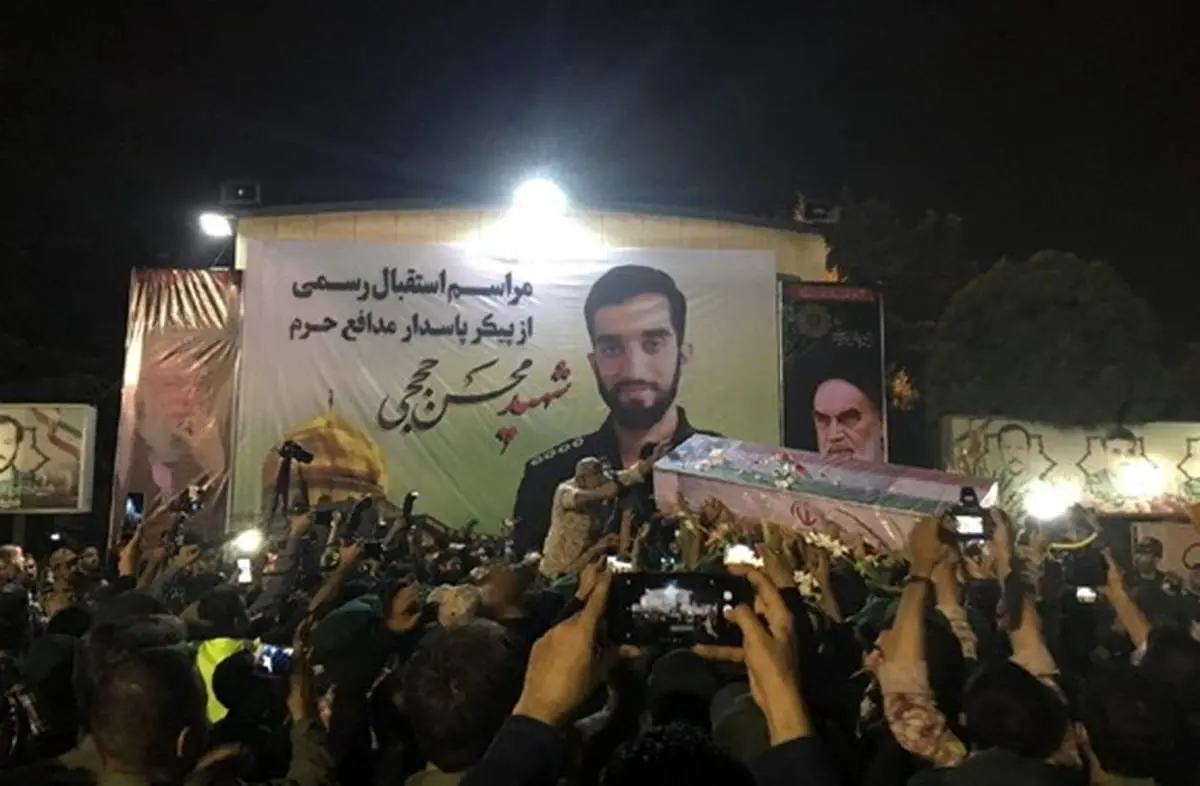 پیکر مطهر شهید حججی وارد تهران شد