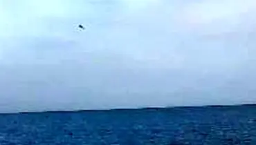 سقوط هواپیمای نظامی در دریا!