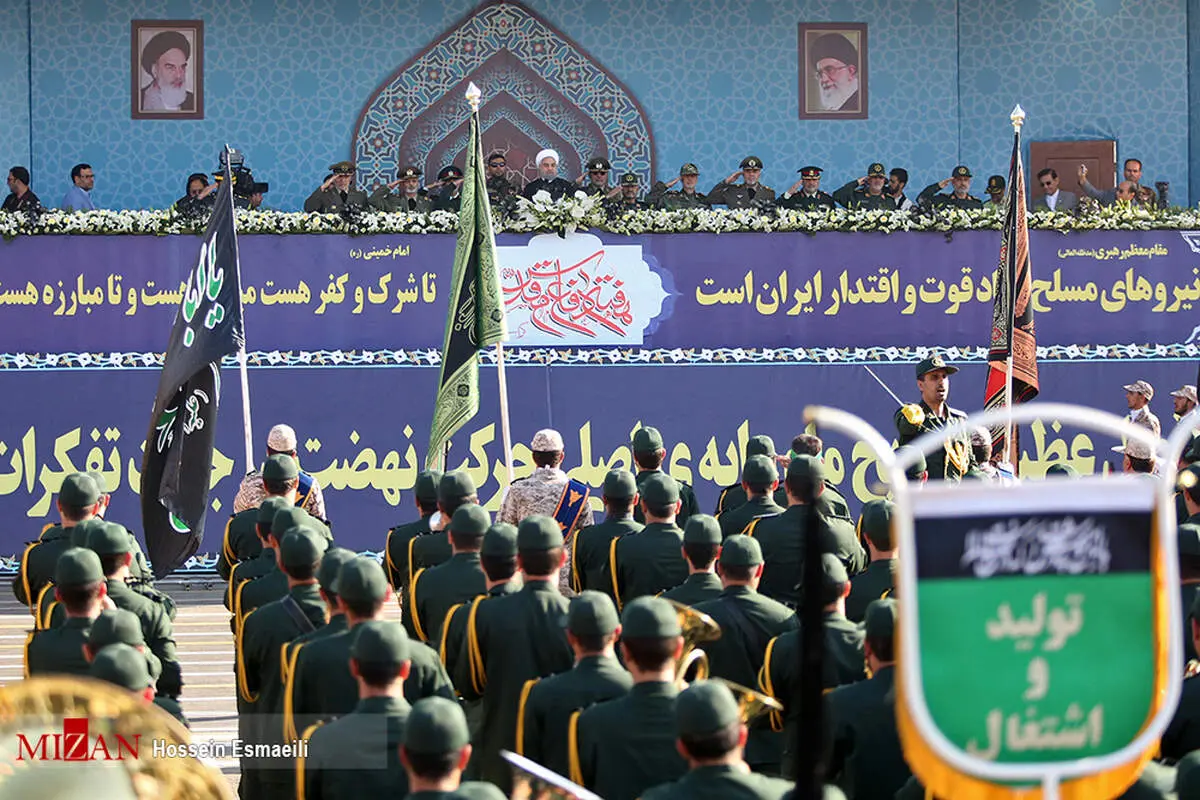 سخنرانی روحانی و مراسم رژه نیروهای مسلح در یک نگاه