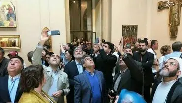جنجال دوباره سلفی بگیران مجلس