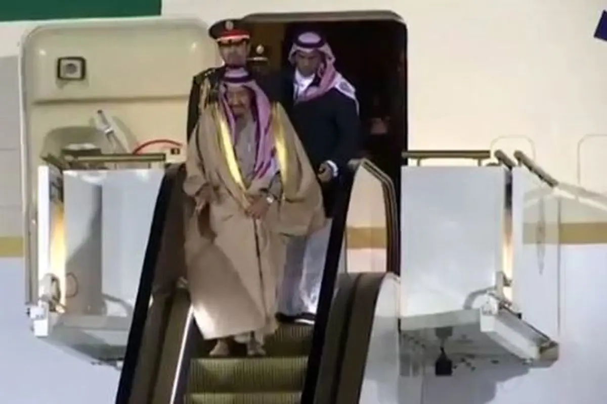 لحظه خرابی پله برقی و ضایع شدن پادشاه عربستان !