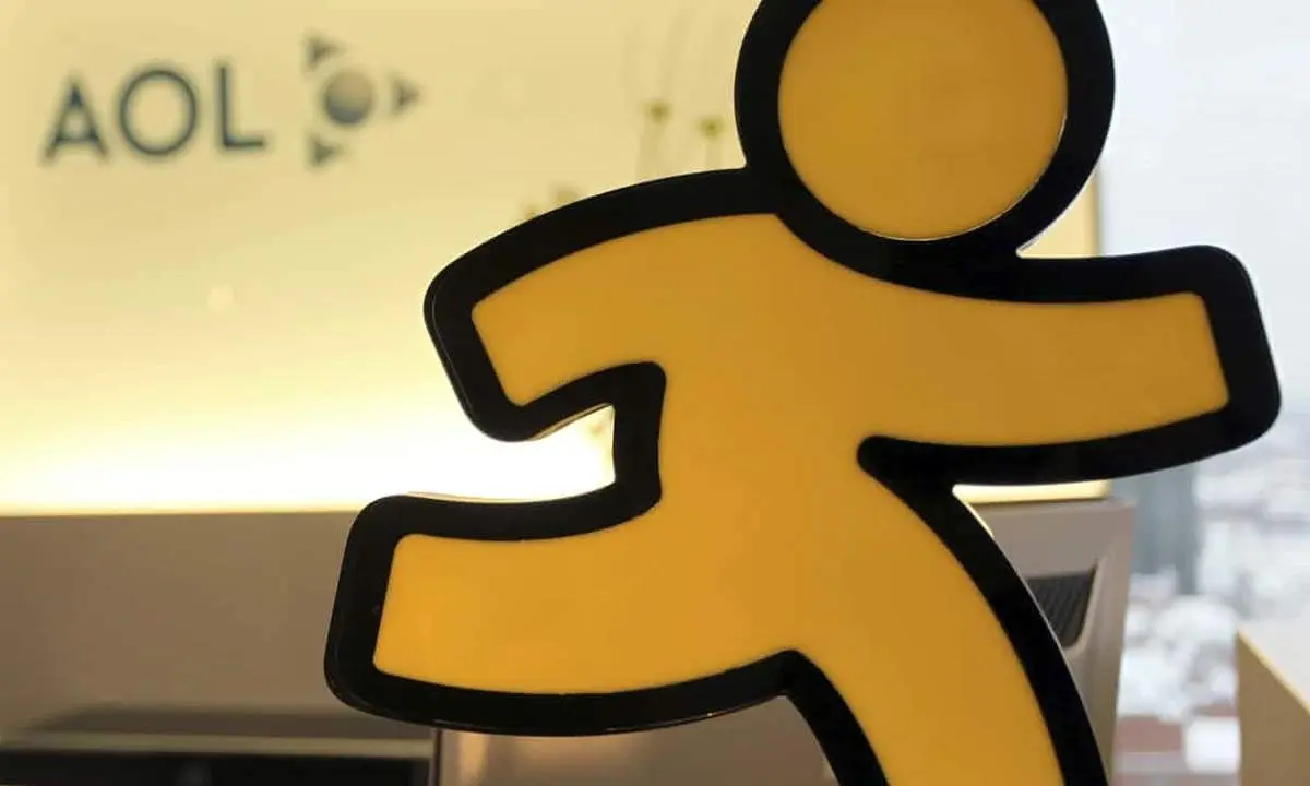 خاموشی همیشگی چت آنلاین ای او ال بعد از ۲۰ سال