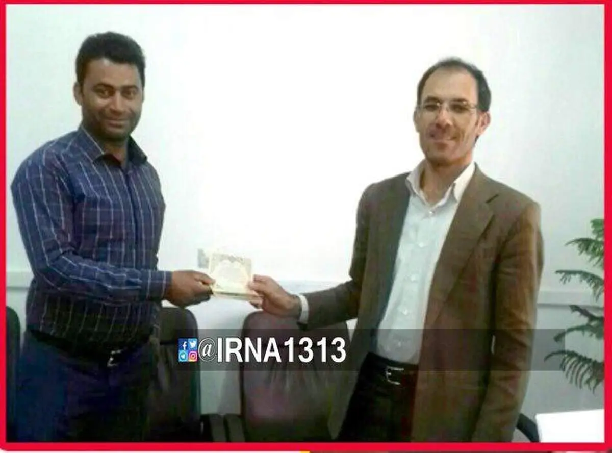 جوان جیرفتی در سن ۲۵ سالگی صاحب شناسنامه شد