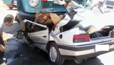 مرگ ۶ عضو یک خانواده در برخورد سواری با کامیون