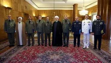 در حاشیه دیدار فرماندهان ارشد ارتش با روحانی