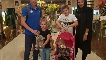 خانواده پرجمعیت بازیکن استقلال+عکس
