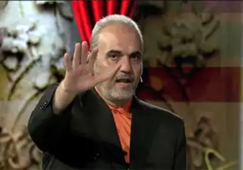 جواد خیابانی به دیدار علیرضا دبیر رفت | درخواست جالب دبیر برای نگفتن یک خاطره از سوی خیابانی | برایم حاشیه می شود + فیلم