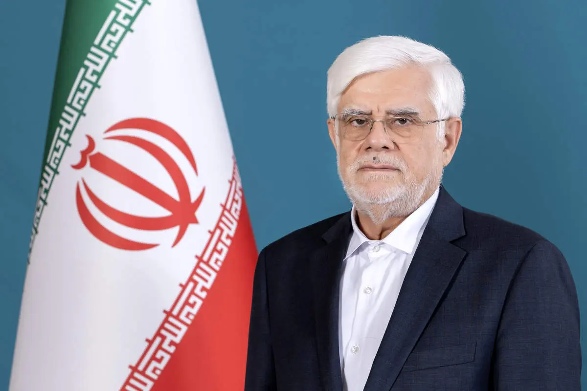 ایرانیان در سختیها نگهبان شادیاند