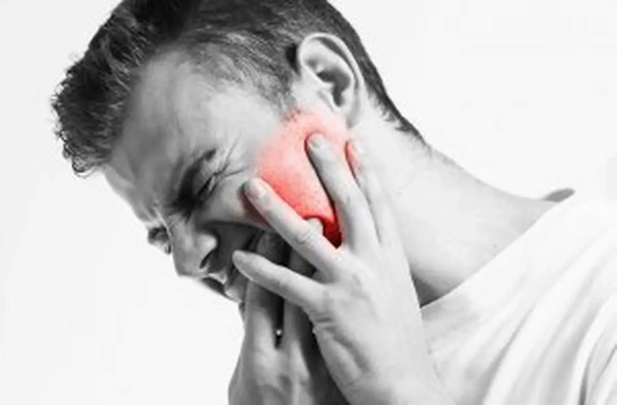 صدا دادن فک چقدر خطرناک است؟ چطور درمان کنیم؟

