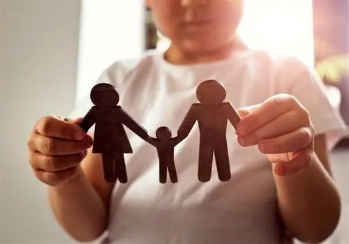 شرط مهم پذیرش فرزندخواندگی؛ فقط سه گروه می‌توانند درخواست دهند