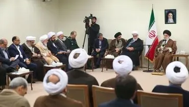 نباید اجازه داد یاد شهیدان در اثر جلوه‌های کاذب فراموش شود