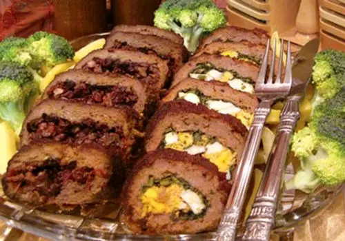 این رولت گوشت محبوب و فوری را با نان لواش درست کنید