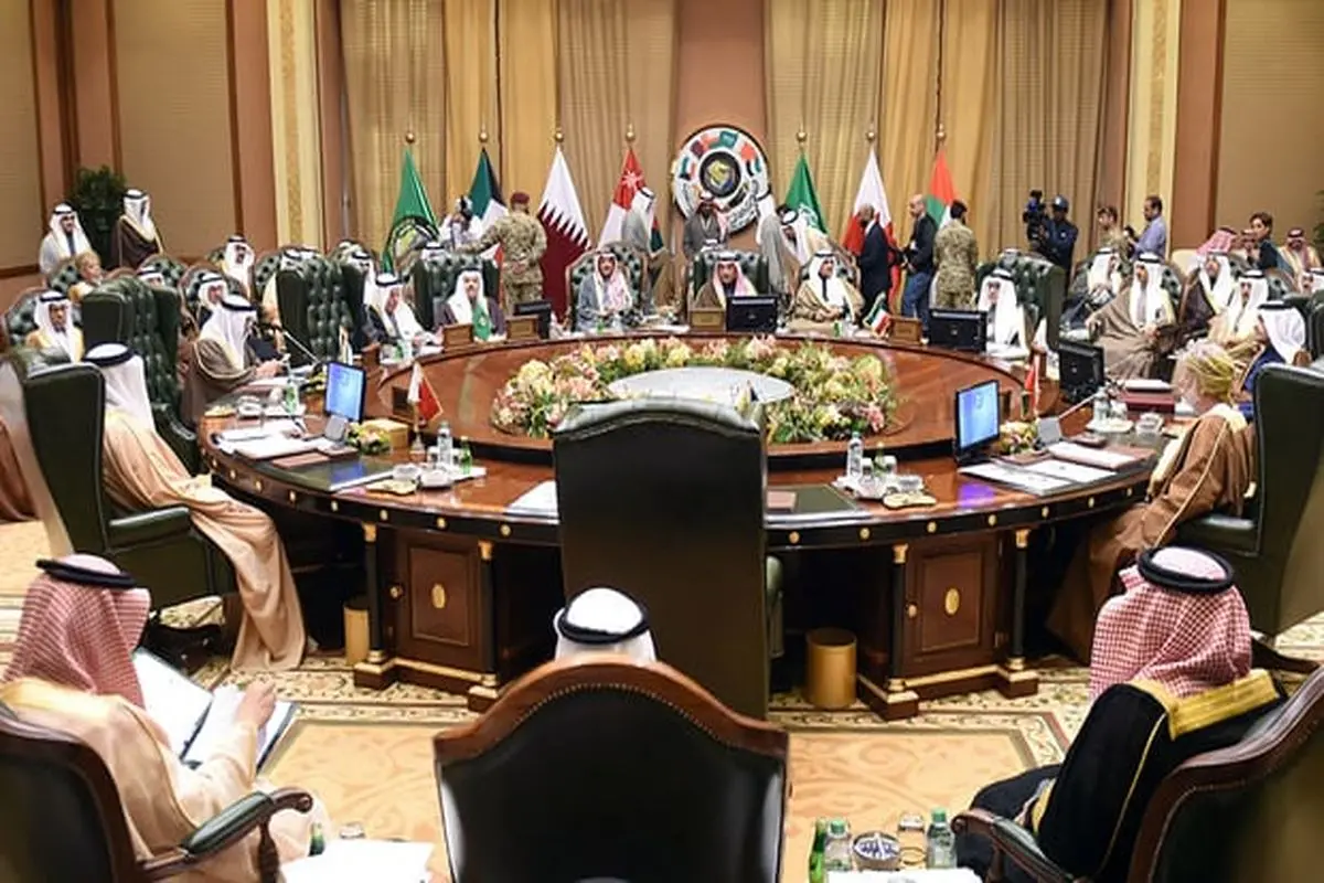 اعلام تشکیل اتحاد سیاسی- نظامی جدید امارات و عربستان