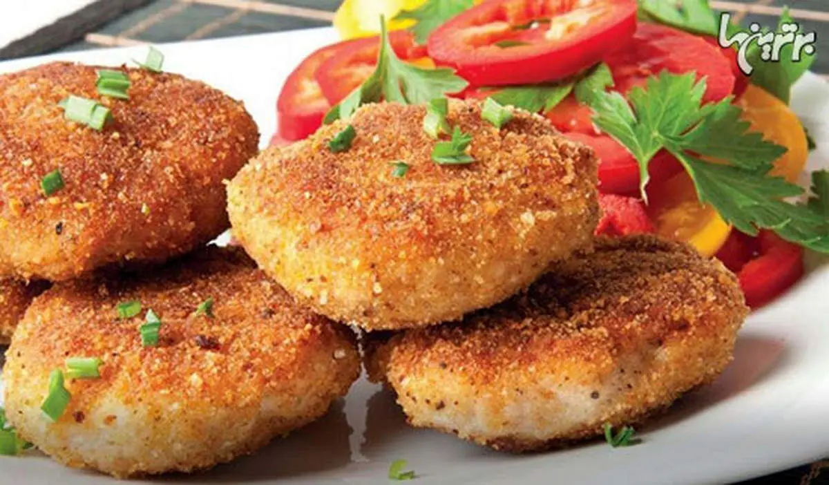 کتلت سالمون غذایی سرشار از امگا ۳