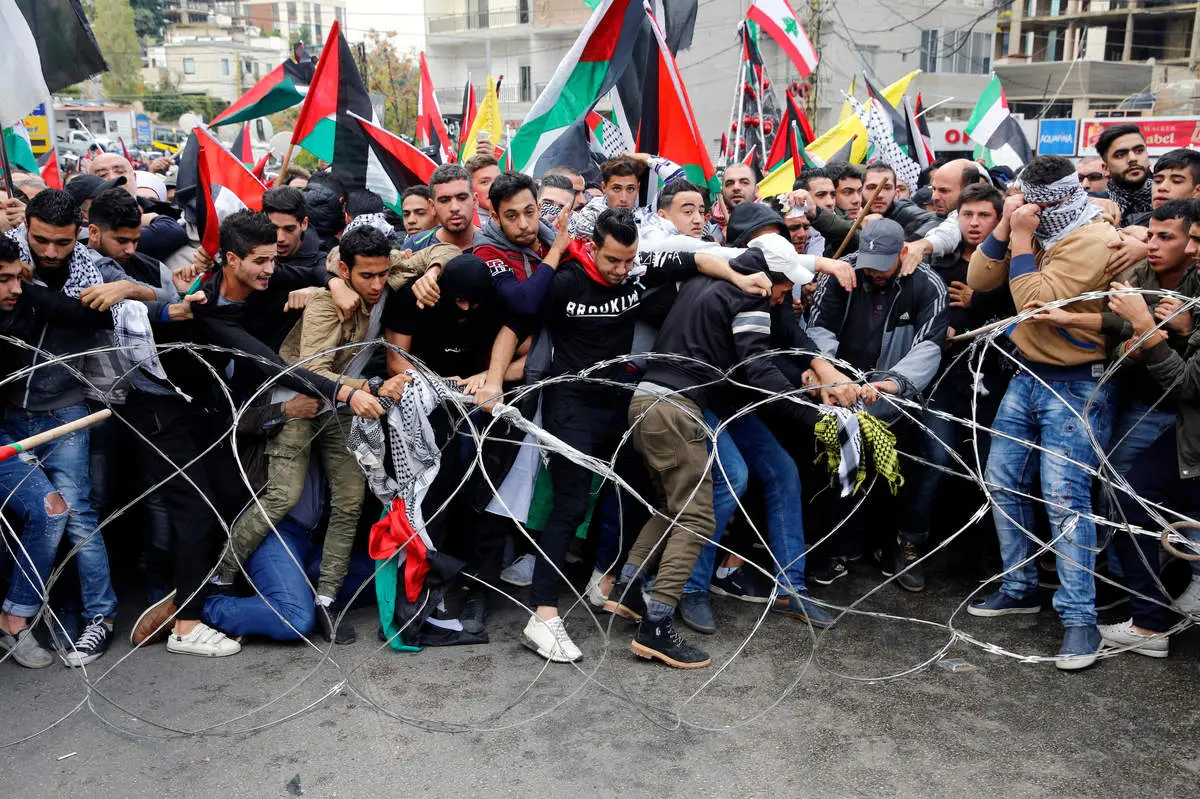 از لغو دیدار معاون ترامپ تا درگیری مقابل سفارت آمریکا در بیروت