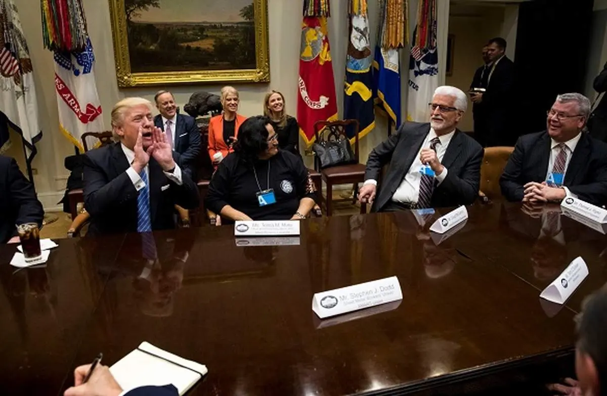 یک روز کاری دونالد ترامپ در کاخ سفید چگونه میگذرد؟