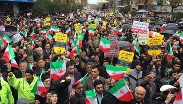 راهپیمایی گسترده مردم در محکومیت آشوبگری‌ های اخیر