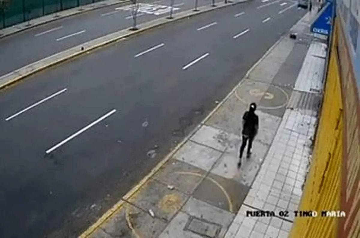 تصادف وحشتناک خودرو با عابر پیاده!