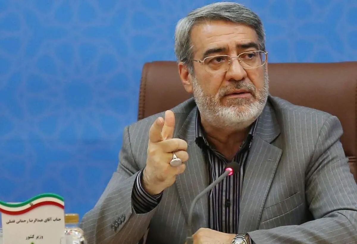 با خشونت پراکنی و رعب و وحشت برخورد می شود