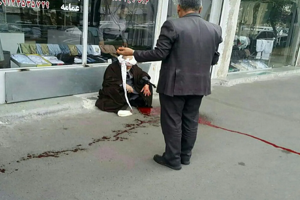 حمله به دو روحانی در قم +عکس