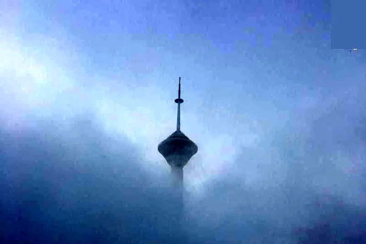 برج میلاد غرق در برف و مه امروز تهران +عکس
