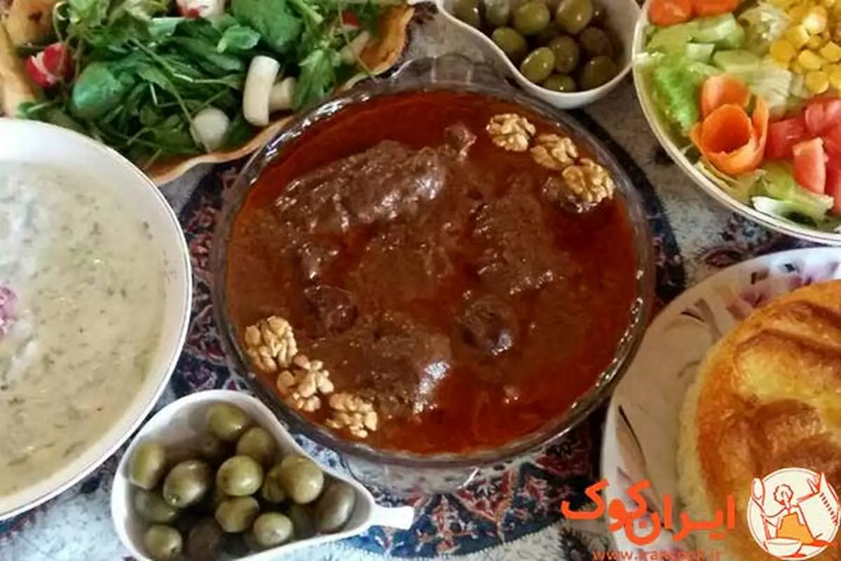 طرز تهیه فسنجون با مرغ