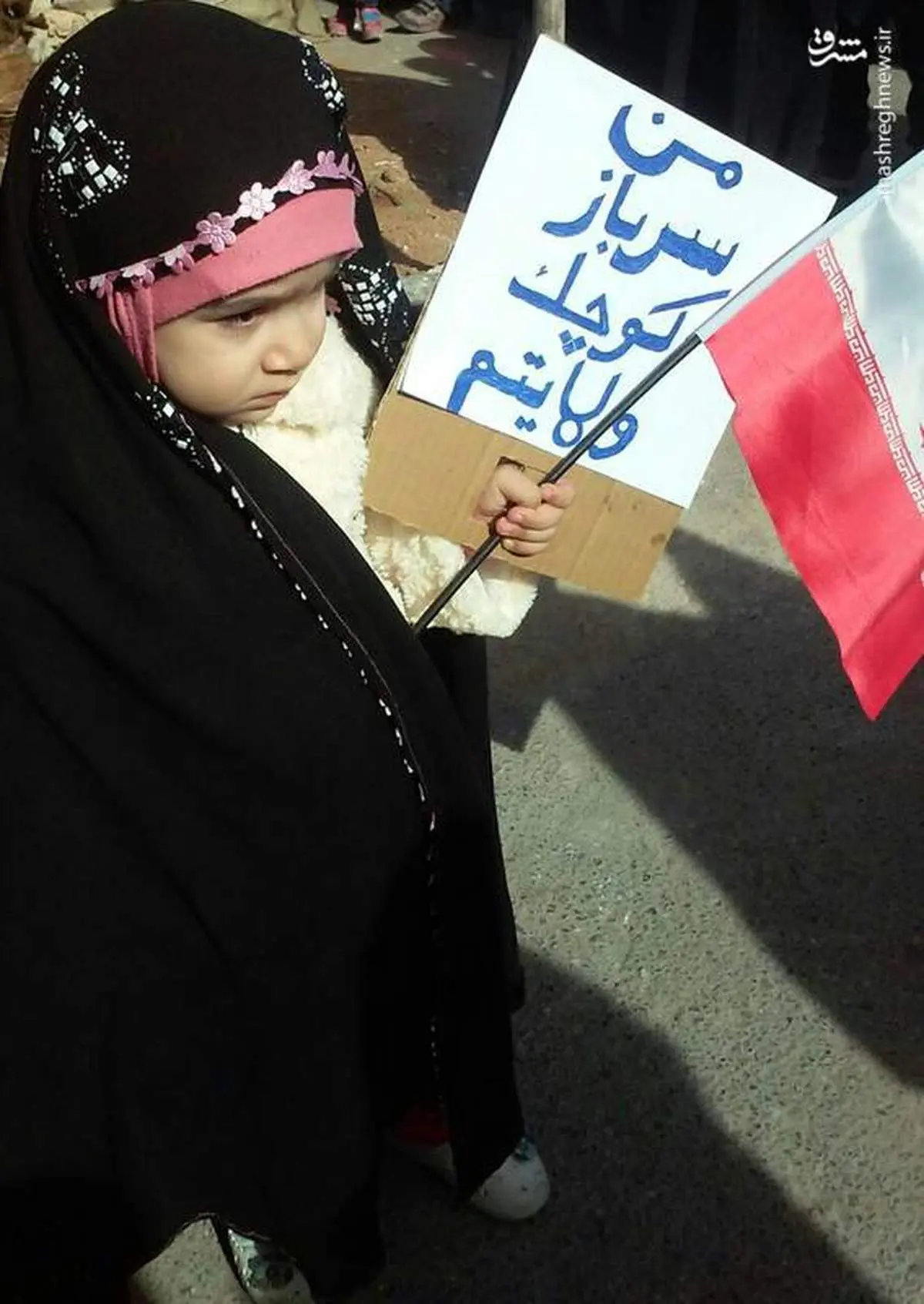سرباز کوچک ولایت +عکس
