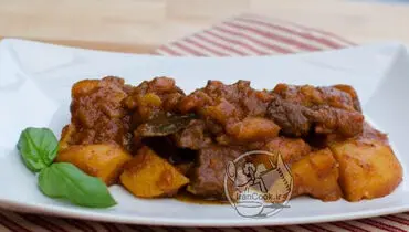 خوراک گوشت و سیب زمینی غذایی مقوی