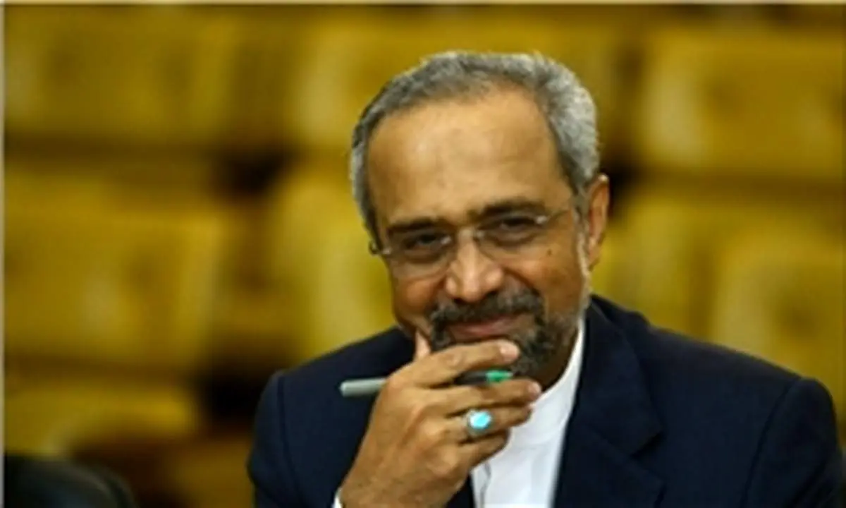 جنس نوسانات نرخ ارز غیراقتصادی است