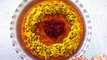 مرغ و قارچ با ته چین ساده