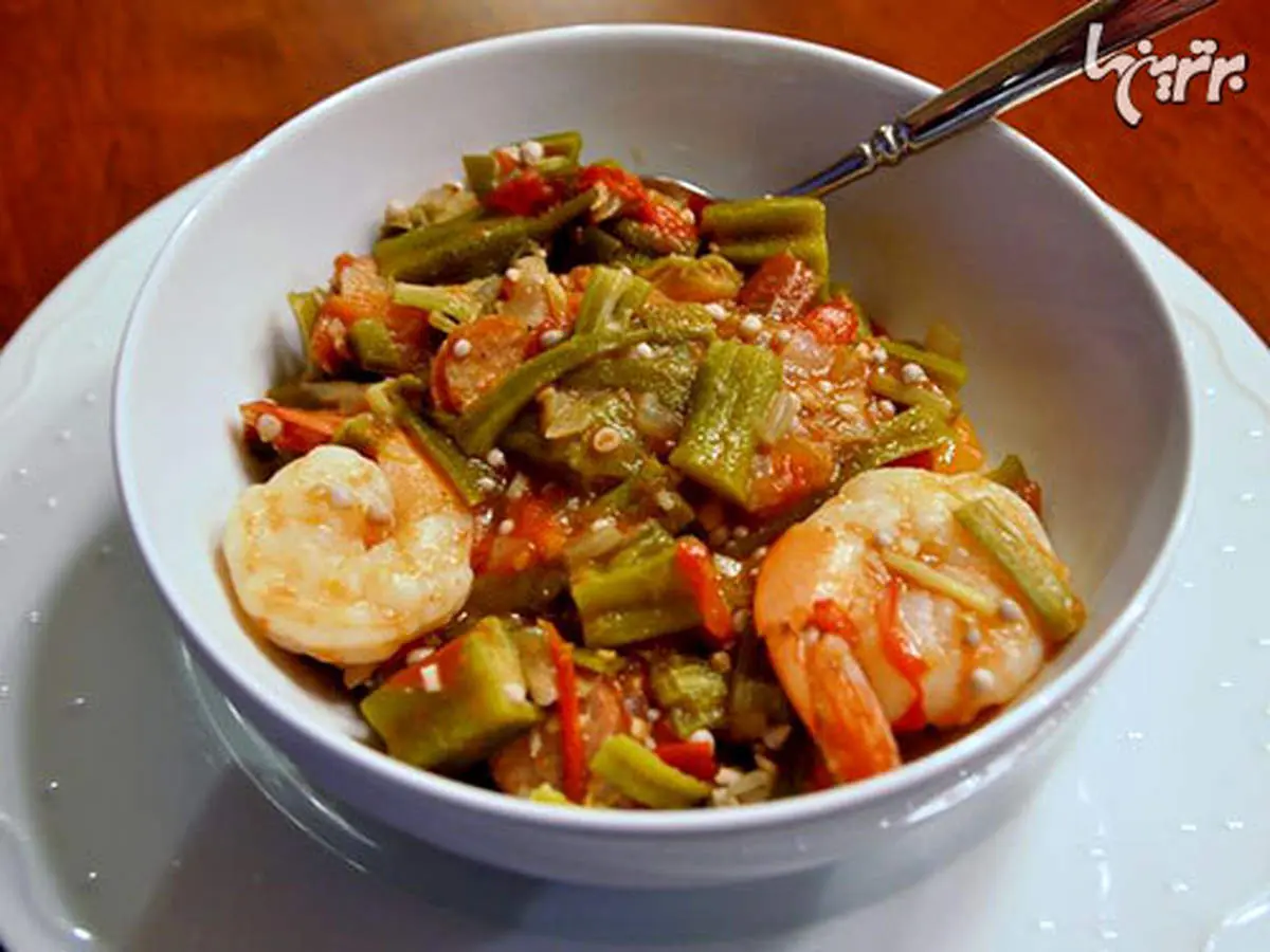 طرز تهیه خورش بامیه با میگو