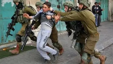 بازداشت وحشیانه نوجوان فلسطینی +عکس
