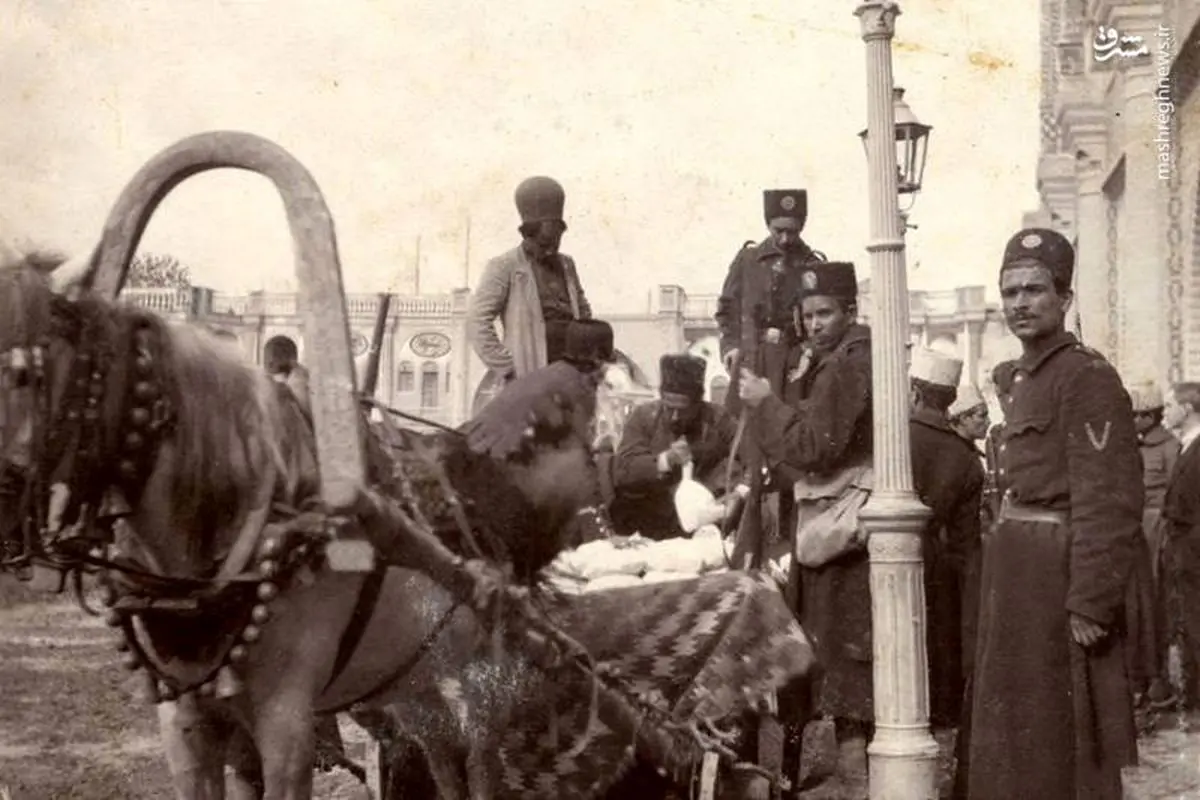 وسیله حمل پول در سال۱۲۹۰ +عکس