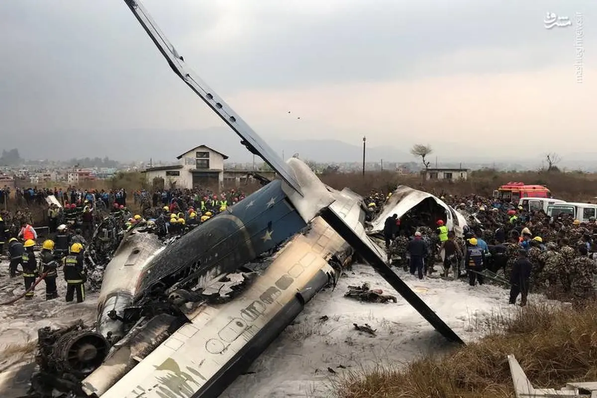 لاشه هواپیمای سقوط کرده در نپال +عکس