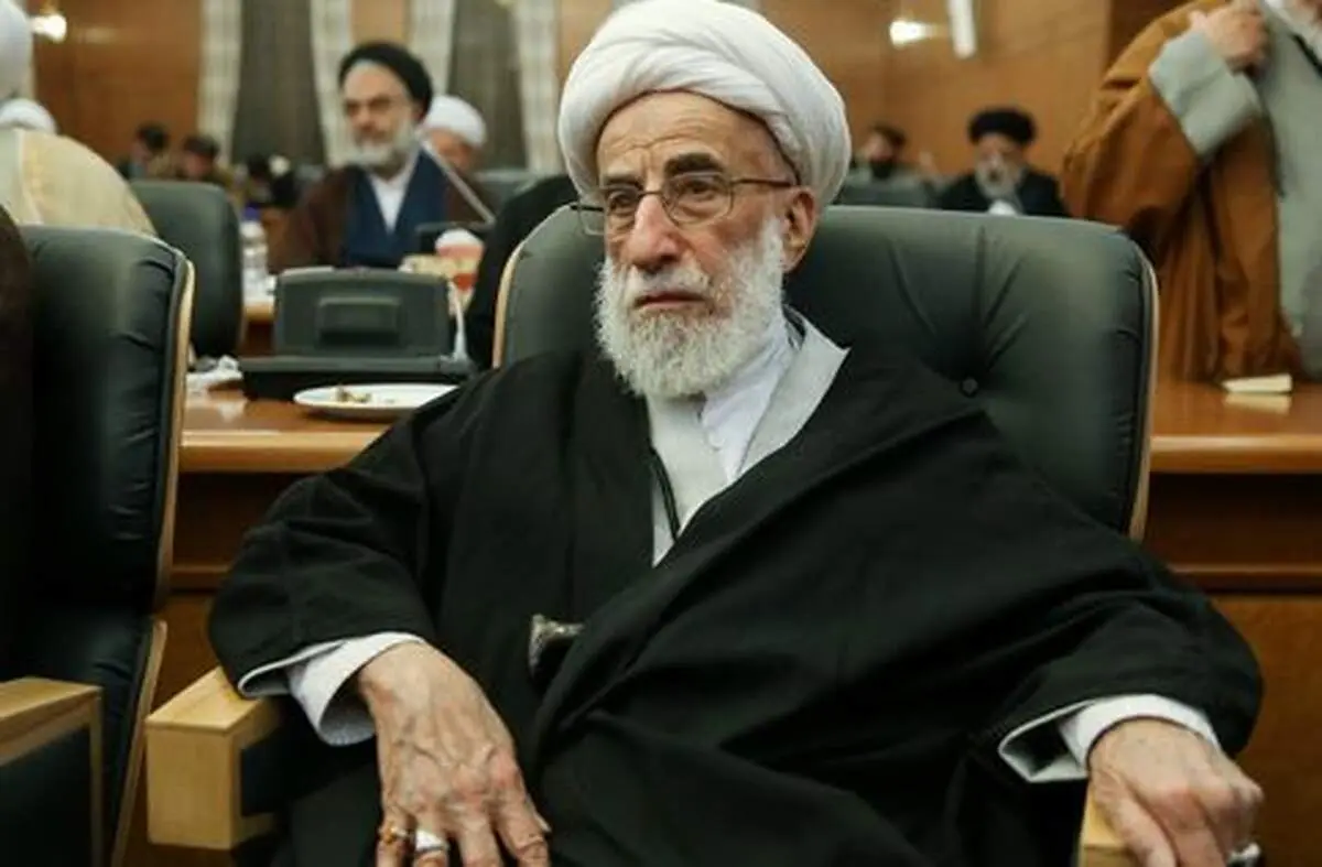 آقای رئیس جمهور نگذارید انقلاب به دست نااهلان بیفتد