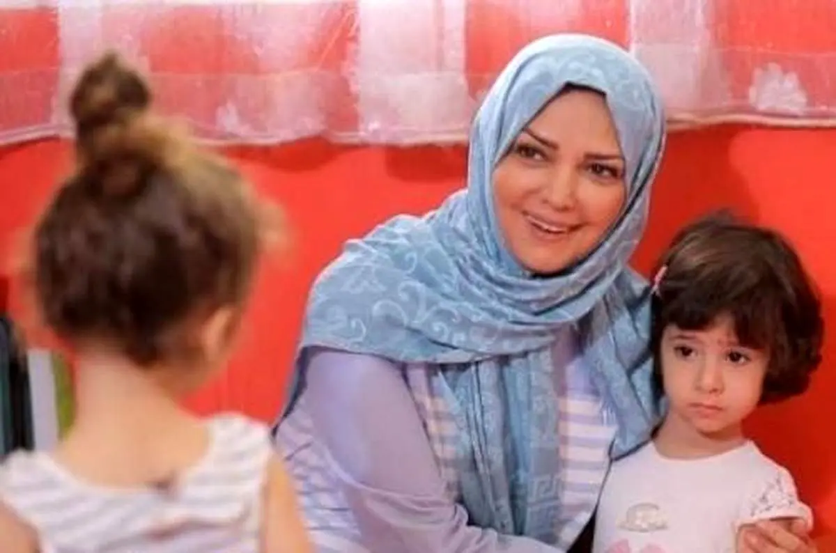 مجری دهه شصتی که مهد کودک دارد +عکس