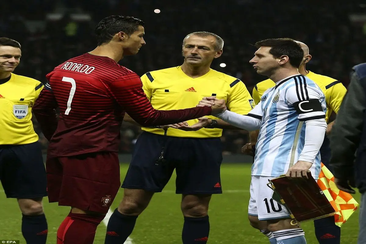 مسی راز پایان دادن به فوتبال رونالدو را فاش کرد