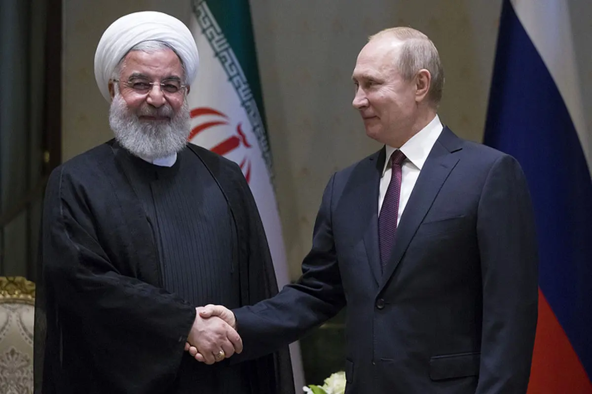 پوتین: در همه موضوعات به طور مرتب با ایران گفتگو می‌کنیم