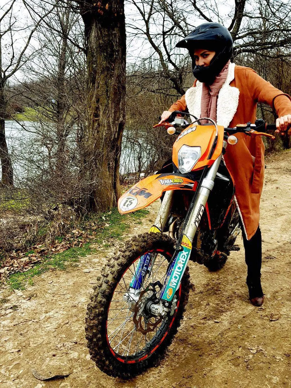 گفتگوی جذاب و عیدانه با سمیرا حسینی+فیلم