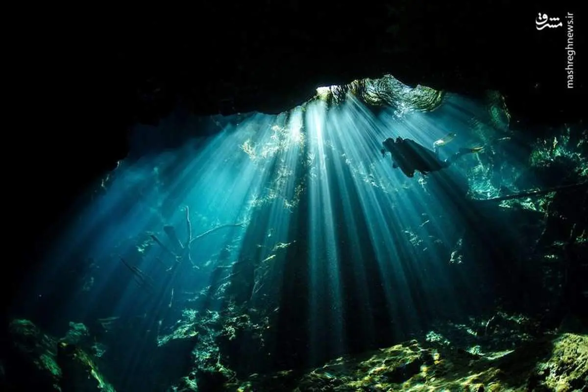 شنا در غار زیرزمینی +عکس