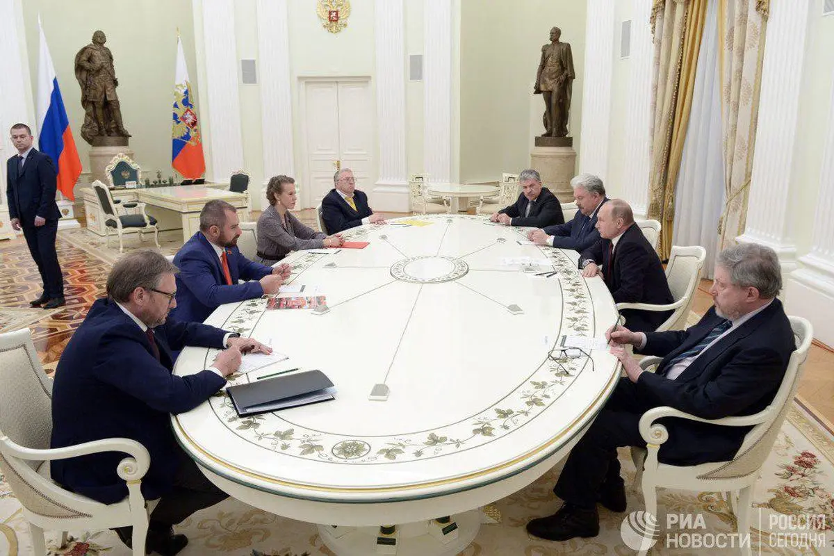 دیدار پوتین و رقبا بعد از انتخابات