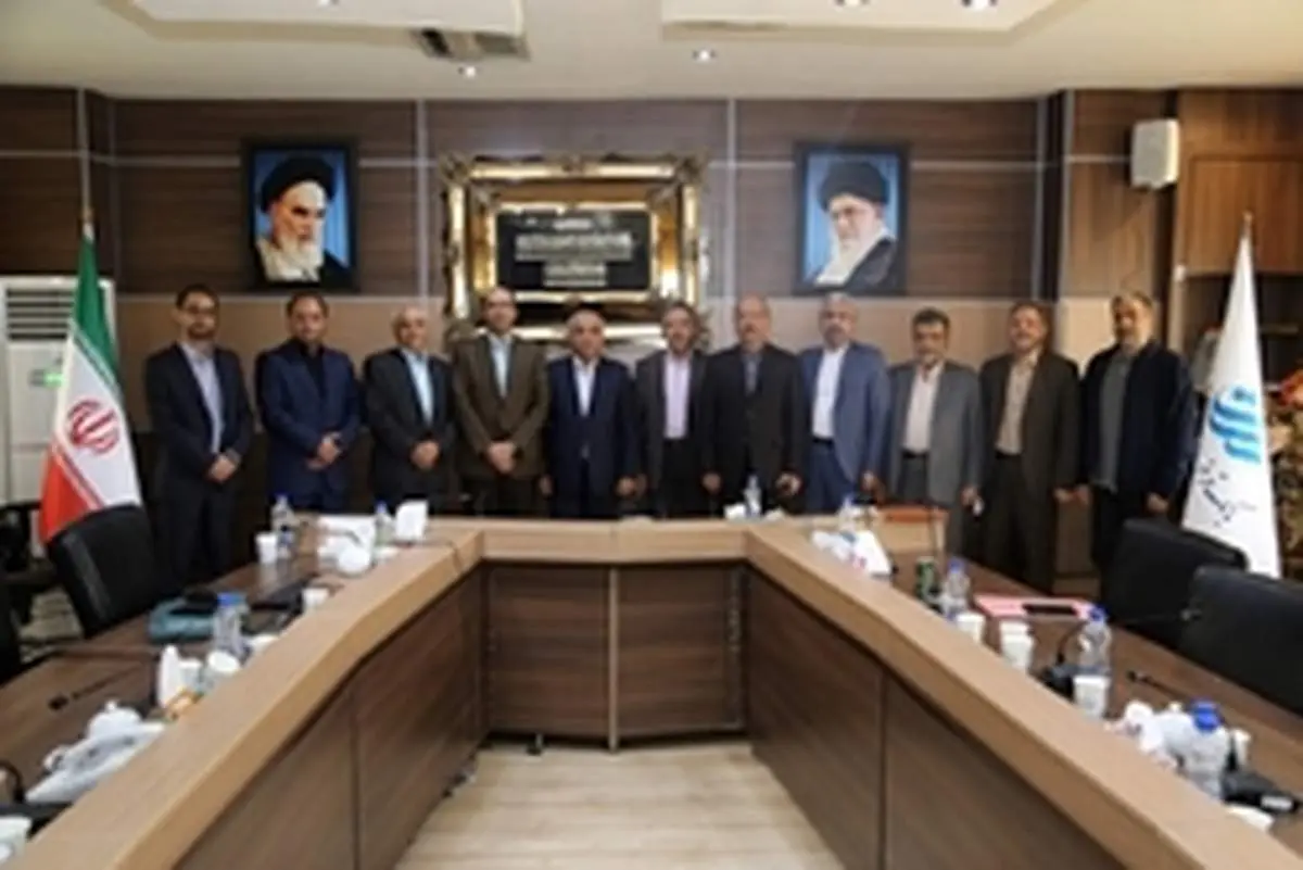 کارت های اعتباری به نشانی مشتریان می رود