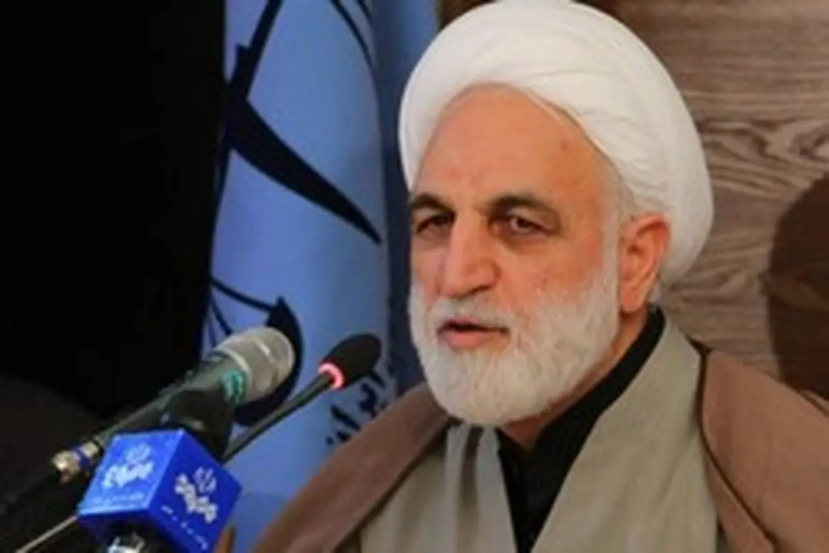 مساله ارز با بگیر و ببند حل نمی‌شود