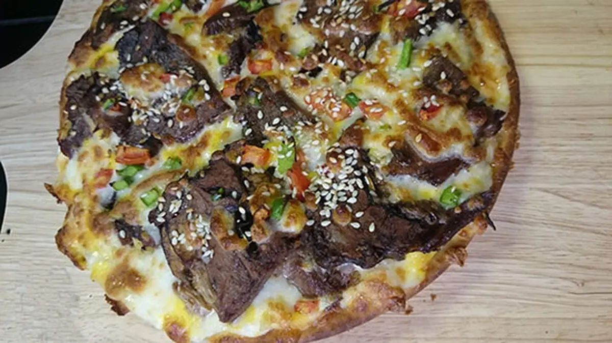 طرز تهیه پیتزا زبان
