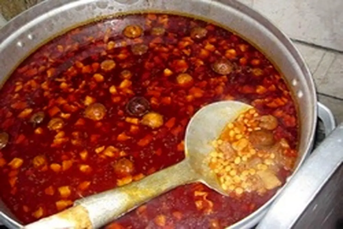 دستور تهیه خورشت قیمه با مرغ و زرشک