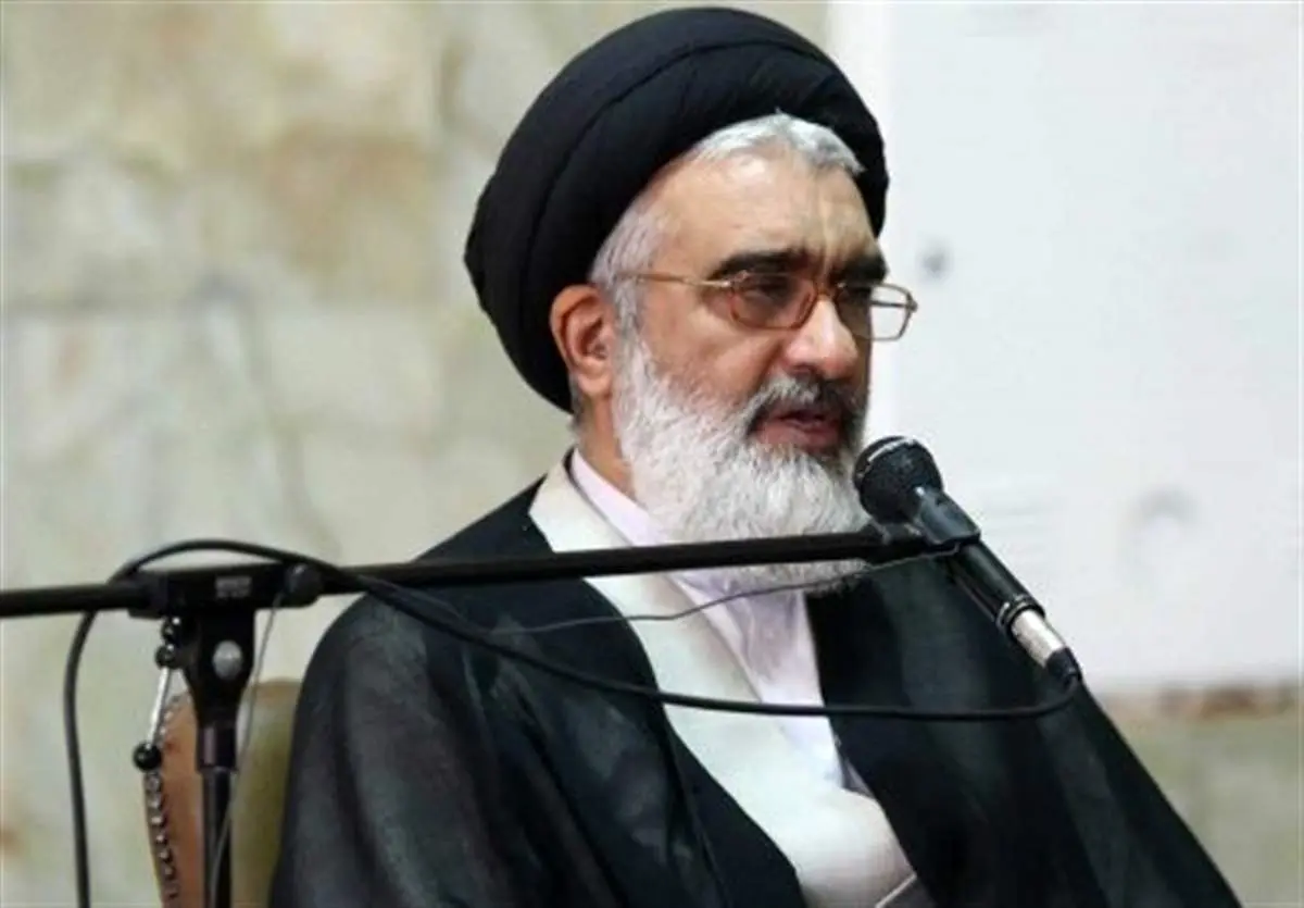 عمر با برکت آیتالله طباطبایی برای رفع مشکلات مردم صرف شد
