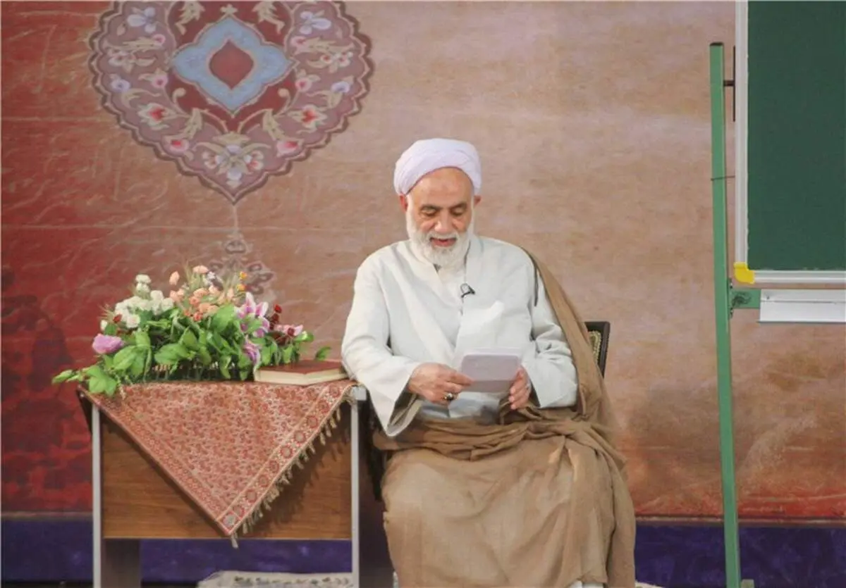 حجت‌الاسلام قرائتی: امام زمان (عج) میزبان ماه رمضان است